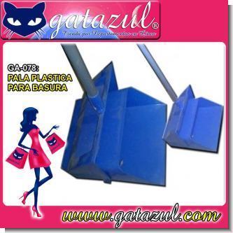 Lee el articulo completo PALA PLASTICA PARA BASURA