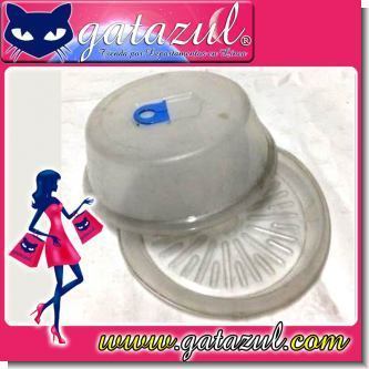 Lee el articulo completo BANDEJA PLASTICA CON TAPA PARA REPOSTERIA Y QUEQUES